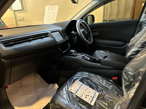 honda-vezel-2019-z-pkg-4-grade-35000-km-2024-fresh-import-2018-vezal-big-8