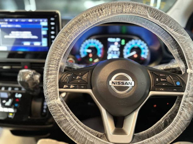 nissan-dayz-highway-star-2022-9500km-may-2025-import-2020-2021-days-big-11
