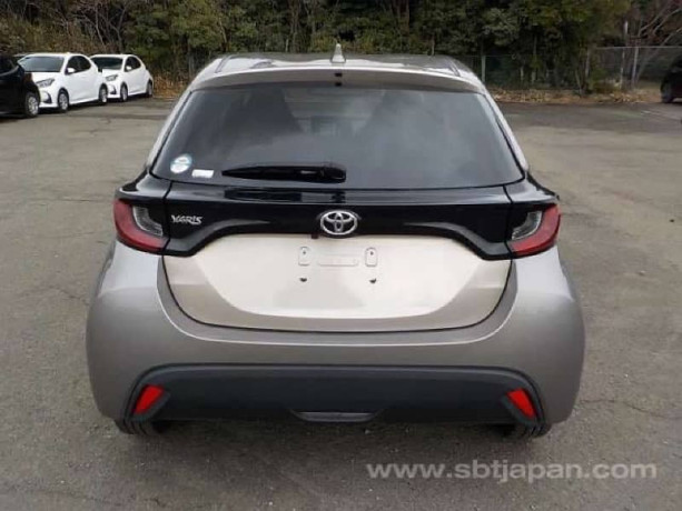 toyota-yaris-2022-35-grade-may-25-passo-cultus-swift-2020-2021-2023-big-3