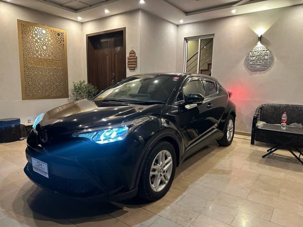 toyota-c-hr-2019-new-shape-4-grade-nov-2024-fresh-chr-2018-2020-big-2