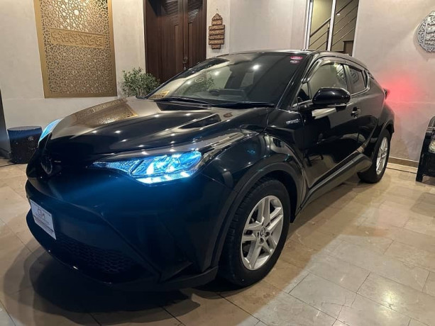 toyota-c-hr-2019-new-shape-4-grade-nov-2024-fresh-chr-2018-2020-big-1