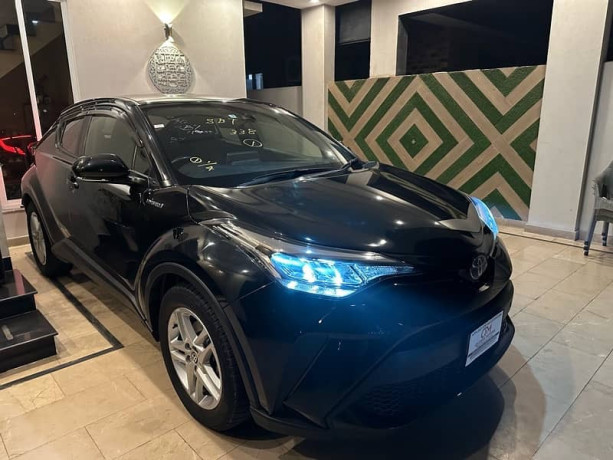 toyota-c-hr-2019-new-shape-4-grade-nov-2024-fresh-chr-2018-2020-big-14