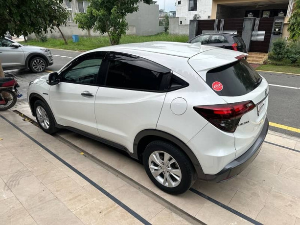 honda-vezel-2019-model-4-grade-fresh-import-vezel-2018-2017-vezel-z-big-12