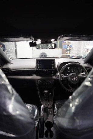 toyota-yaris-2022-45-grade-may-2025-import-passo-2021-2023-2024-swift-big-9