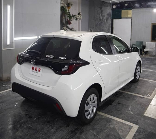 toyota-yaris-2022-45-grade-may-2025-import-passo-2021-2023-2024-swift-big-12