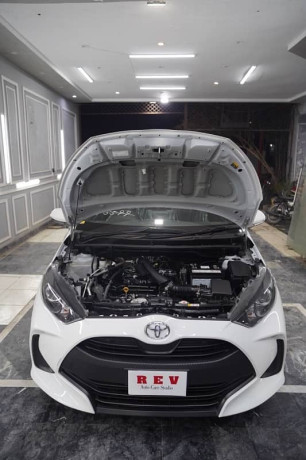toyota-yaris-2022-45-grade-may-2025-import-passo-2021-2023-2024-swift-big-19