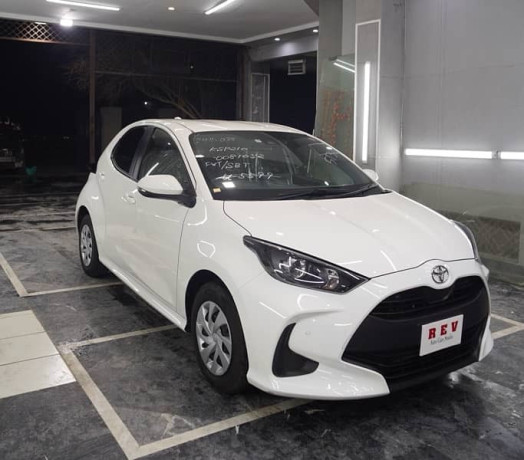 toyota-yaris-2022-4-grade-april-2025-passo-swift-cultus-2023-2024-2021-big-1