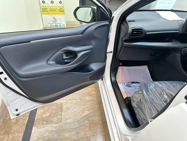 toyota-yaris-2021-4-grade-april-2025-import-passo-swift-2022-2024-2023-big-10