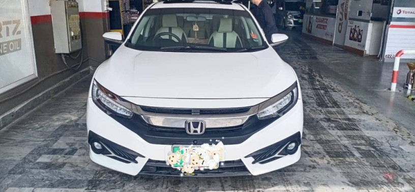 honda-civic-vti-oriel-prosmatec-2019-18-ug-big-0