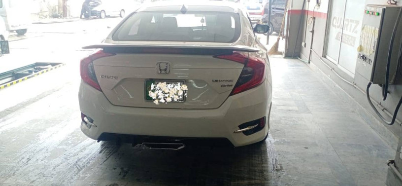 honda-civic-vti-oriel-prosmatec-2019-18-ug-big-2