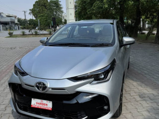 toyota-yaris-ativ-13