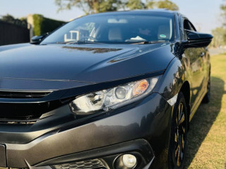 honda-civic-x-2018