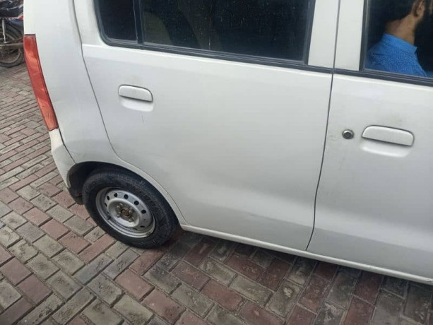 suzuki-wagon-r-vxr-2018-big-2