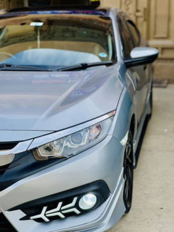 honda-civic-2017-model-lahore-register-bumper-to-bumper-original-paint-big-2