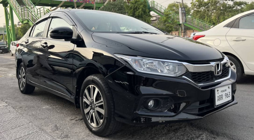 honda-city-12-cvt-big-13