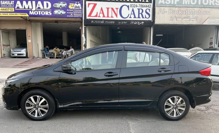 honda-city-12-cvt-big-8