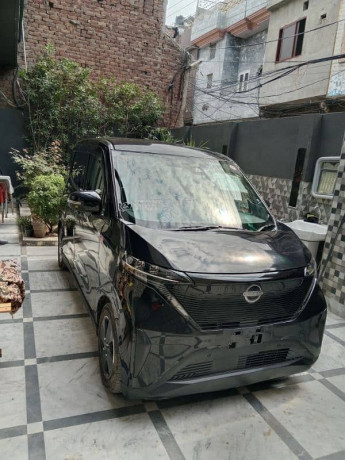 nissan-sakura-x-2023-automatic-big-6