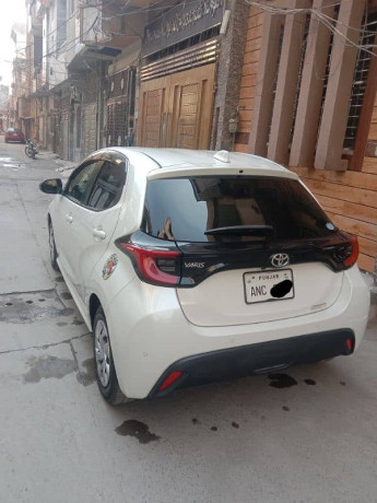toyota-yaris-hatchback-2020-automatic-like-brand-new-condition-big-6