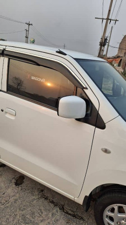 suzuki-wagon-r-2021-brand-new-b2b-genuine-only28700km-driven-1st-owner-big-2