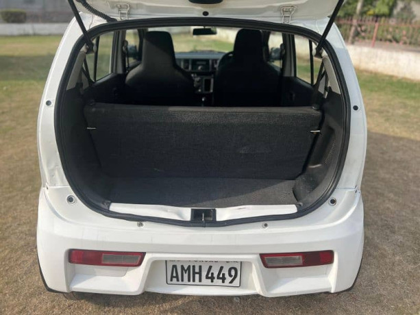 suzuki-alto-2022-vxr-big-15