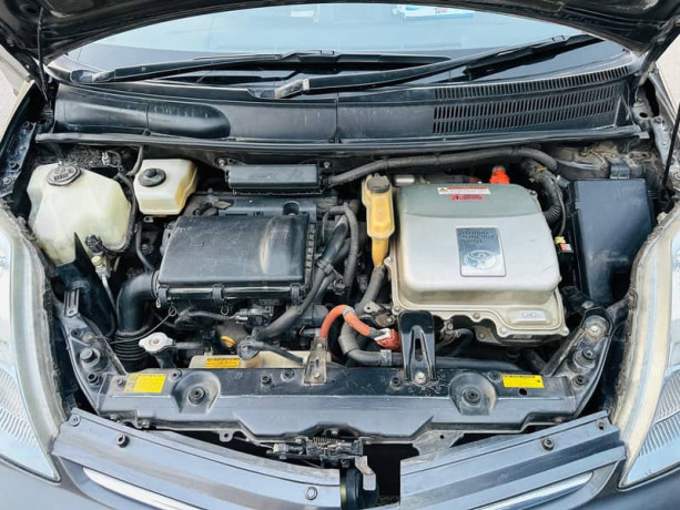 toyota-prius-2007-big-14