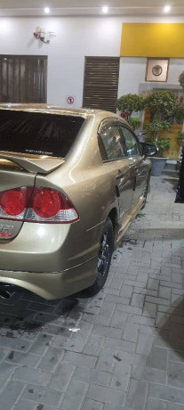 honda-civic-vti-oriel-prosmatec-2009-big-3
