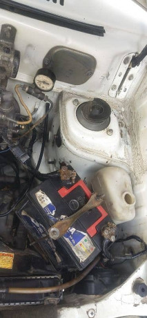 suzuki-mehran-2006-big-8