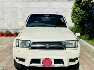 toyota-surf-2000