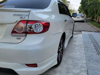 toyota-corolla-gli-2011