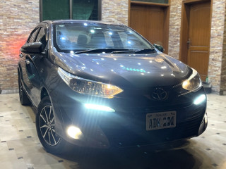 toyota-yaris-sedan-ativ-cvt-13