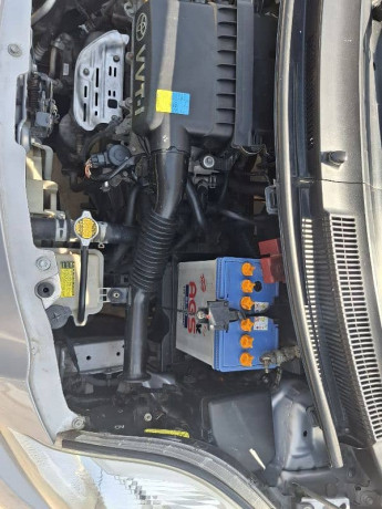 toyota-vitz-2007-big-9