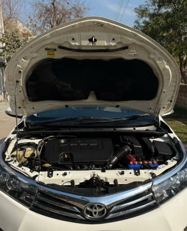 toyota-corolla-altis-2017-big-4