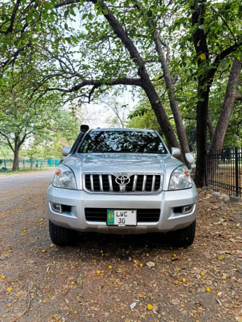 toyota-prado-2003-big-1