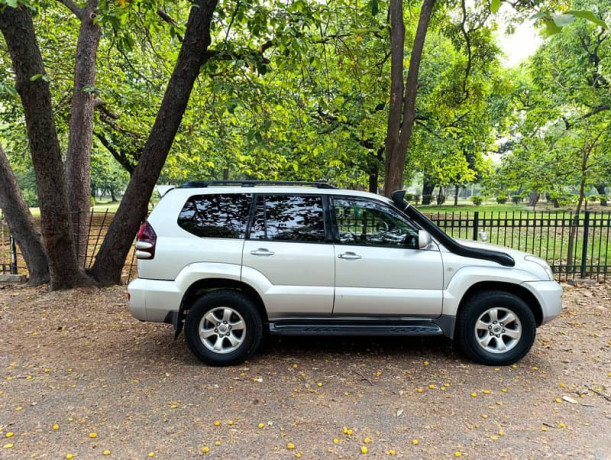 toyota-prado-2003-big-5