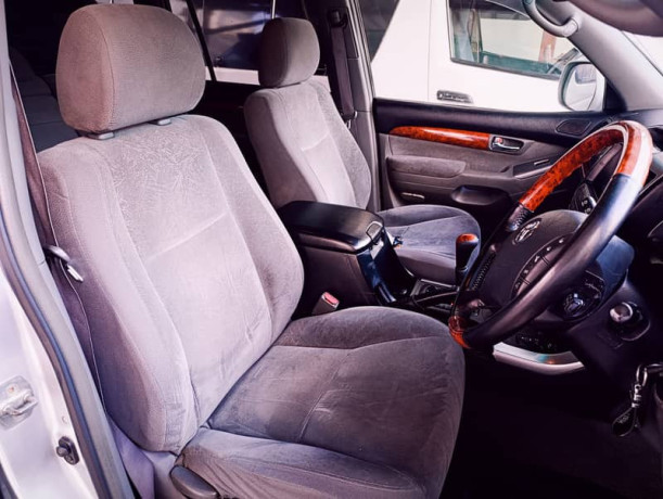 toyota-prado-2003-big-17