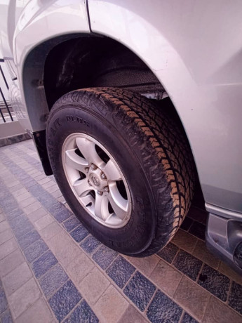 toyota-prado-2003-big-11
