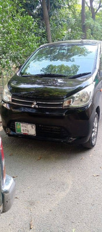 mitsubishi-ek-wagon-2014-big-0
