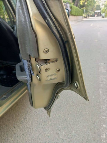 suzuki-cultus-vxr-2004-power-steering-chill-ac-better-than-alto-mehran-big-11