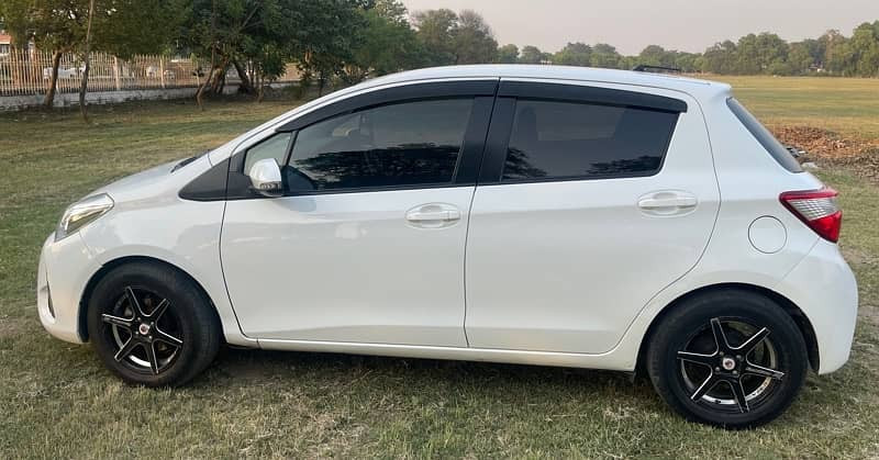 toyota-vitz-2018-big-2