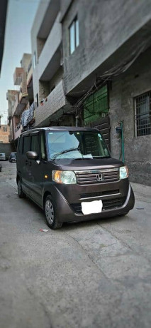 honda-n-box-2014-registered-2018-big-0