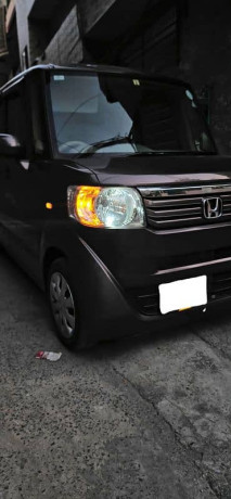 honda-n-box-2014-registered-2018-big-6