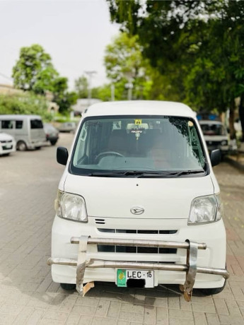 daihatsu-hijet-2016-big-7