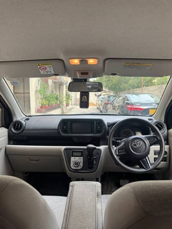toyota-passo-2017-19-xls-big-4