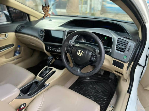 honda-civic-vti-oriel-prosmatec-2013-big-7