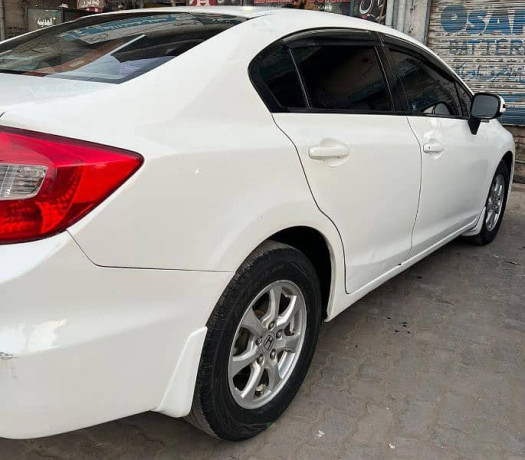 honda-civic-vti-oriel-prosmatec-2013-big-13