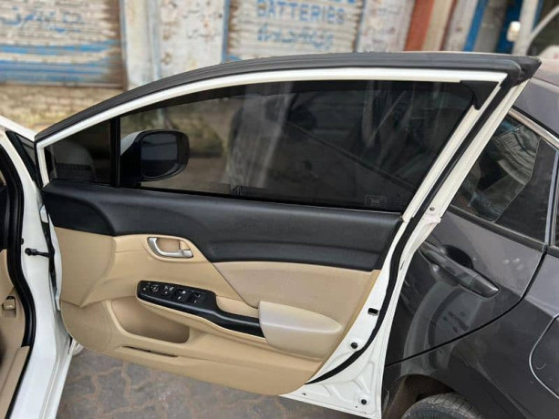honda-civic-vti-oriel-prosmatec-2013-big-14