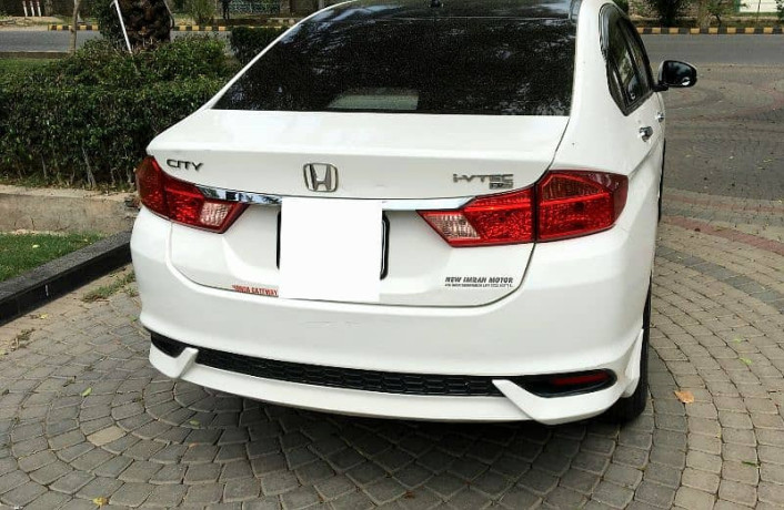 honda-city-ivtec-2022-big-4