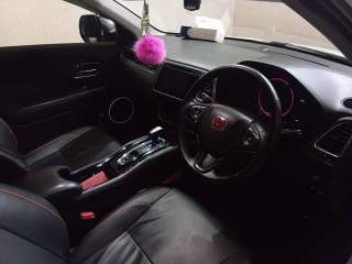 honda-vezel-2013
