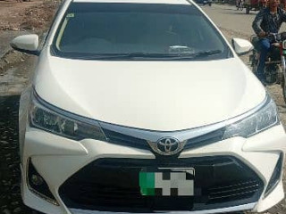 toyota-corolla-altis-2019