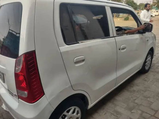 suzuki-wagon-r-2015-file-miss